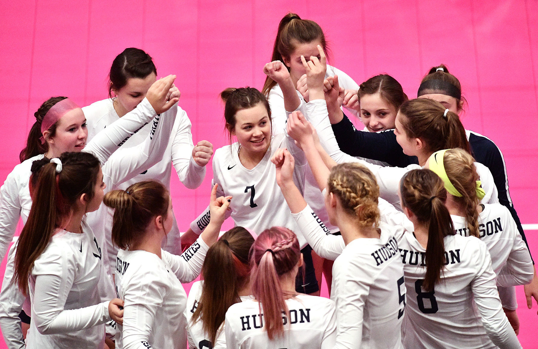 Western Christian vs Hudson state volleyball